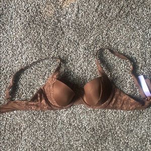 NWOT Savage Fenty Bra